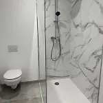 Le Verdoyant , Maisonnette Cosy Avec Terrasse Totalement Climatise Avec Parking