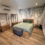 Le Verdoyant , Maisonnette Cosy Avec Terrasse Totalement Climatise Avec Parking Lägenhet *