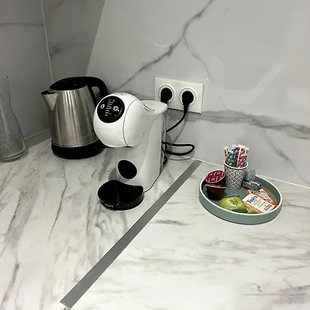 Apartment Le Verdoyant , Maisonnette Cosy Avec Terrasse Totalement Climatise Avec Parking