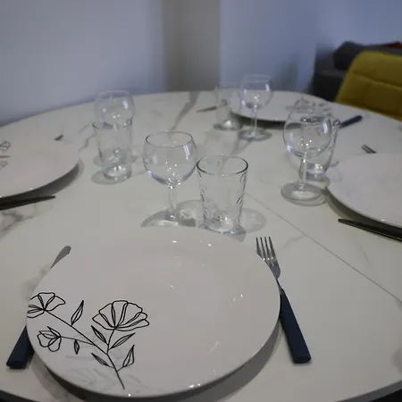 Le Verdoyant , Maisonnette Cosy Avec Terrasse Apartmán