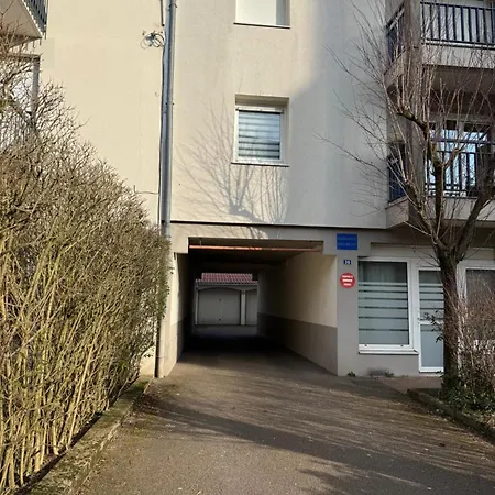 Le Verdoyant , Maisonnette Cosy Avec Terrasse Totalement Climatise Avec Parking Apartment *