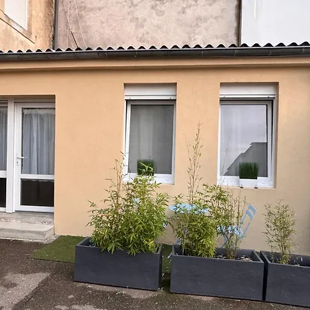 Apartment Le Verdoyant , Maisonnette Cosy Avec Terrasse Totalement Climatise Avec Parking *